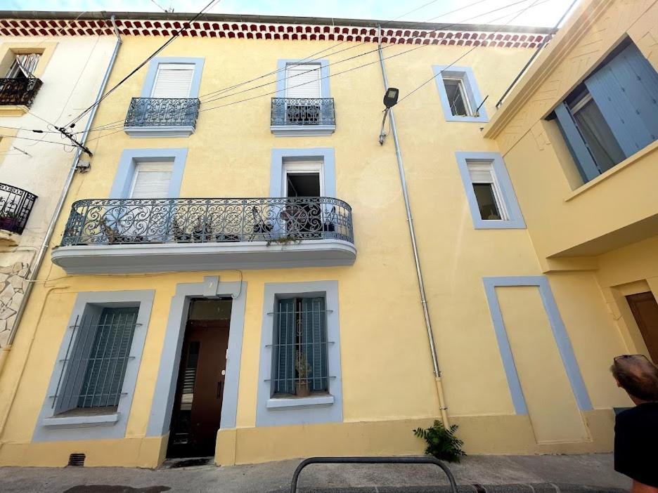 Mini-Studio De 10M² En Centre-Ville De Beziers Ngoại thất bức ảnh
